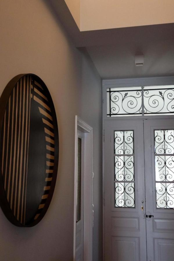 Thiseas Luxury Apartment Atenas Exterior foto