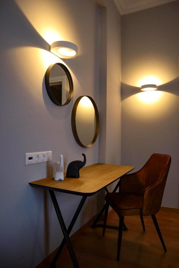 Thiseas Luxury Apartment Atenas Exterior foto